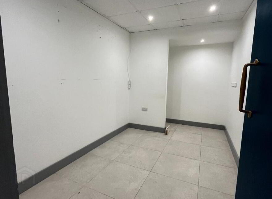 Ground Floor Premises, 84 Duke Street, Waterside, Londonderry, BT47 6DQ