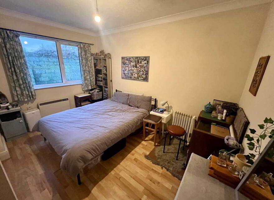 4 Pinewood, Bonavalley, Athlone, N37YY00
