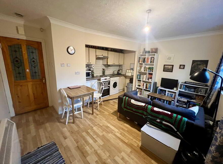 4 Pinewood, Bonavalley, Athlone, N37YY00