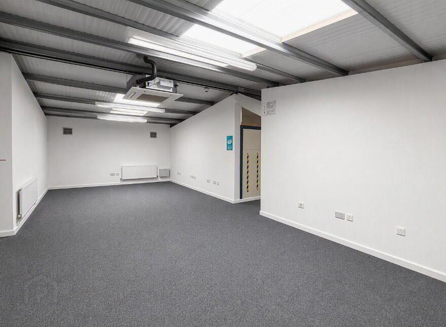 4, A Connsbrook Avenue, Belfast, BT4 1JT