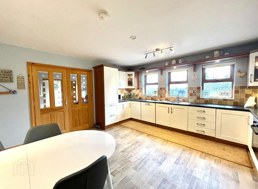 438 Loughshore Road, Drumcrow West, Roscor, Belleek, BT93 3BR