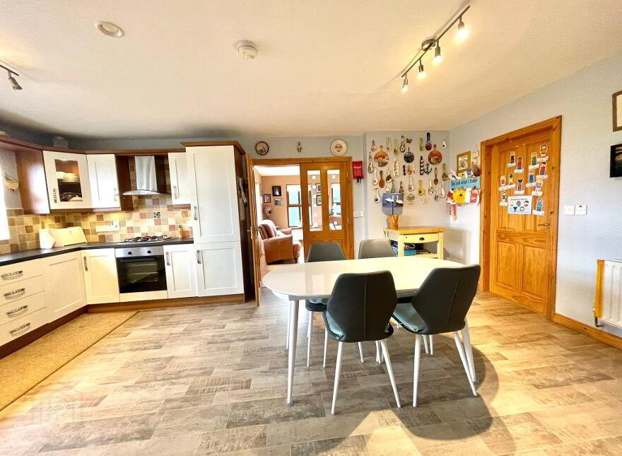 438 Loughshore Road, Drumcrow West, Roscor, Belleek, BT93 3BR