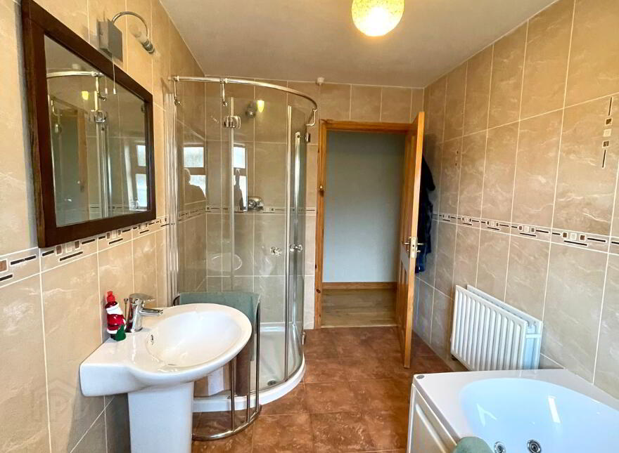 438 Loughshore Road, Drumcrow West, Roscor, Belleek, BT93 3BR