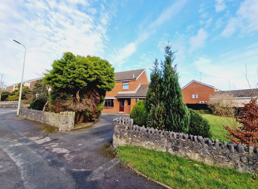1 Kevlin Heights, Omagh, BT78 1NL