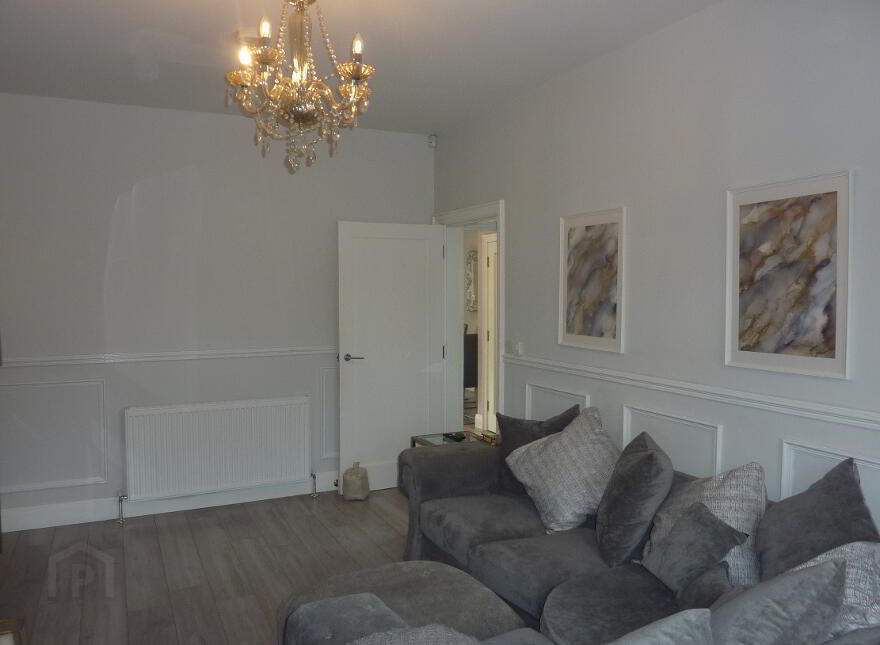 10 Finaghy Park Gardens, Belfast, BT10 0FU