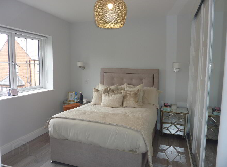 10 Finaghy Park Gardens, Belfast, BT10 0FU