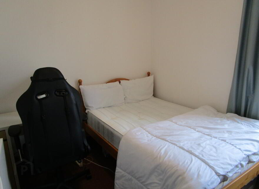 Camden Street, Belfast, BT9 6AT