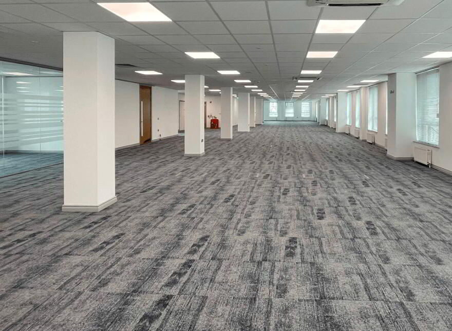 33 First Floor Suites, Clarendon Dock 0, Belfast, BT1 3BG
