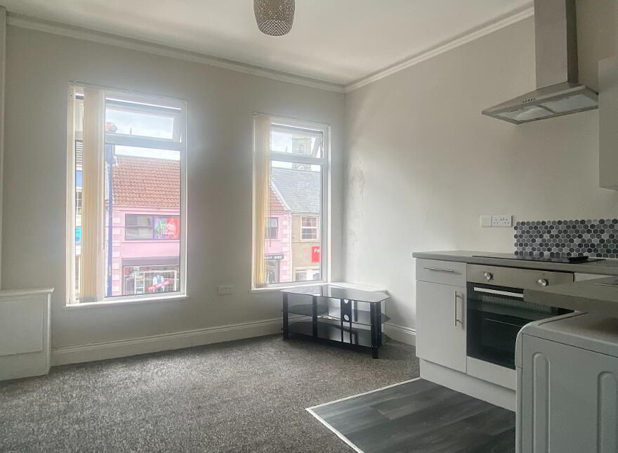 8a High Street, Donaghadee, BT21 0AA