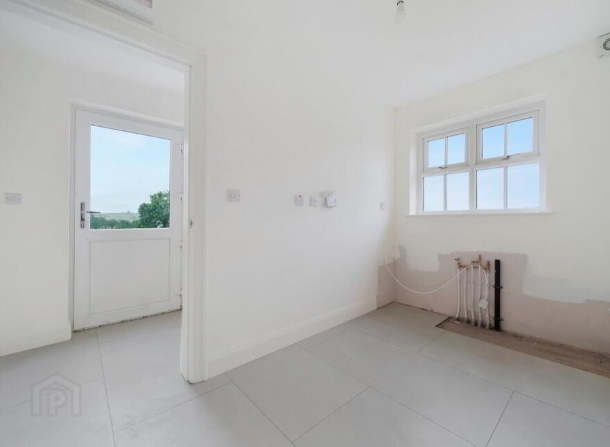 2 Esker Road, Dromore, Omagh, BT78 3JH