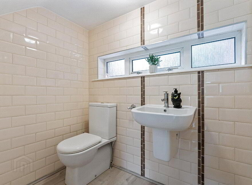 39 Mount Eden Park, Belfast, BT9 6RB
