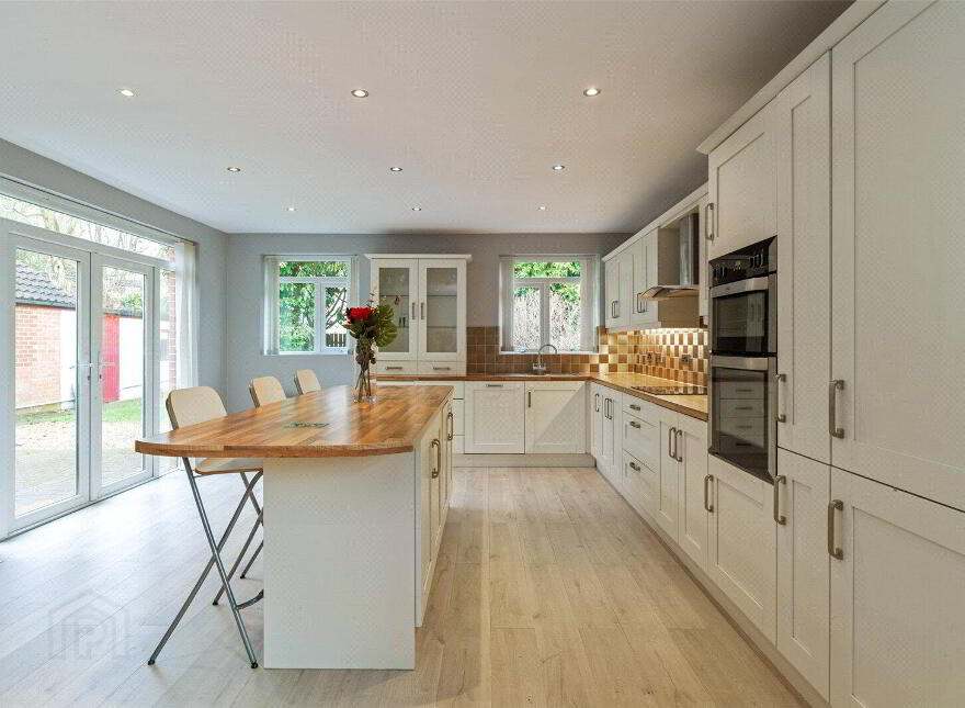 39 Mount Eden Park, Belfast, BT9 6RB