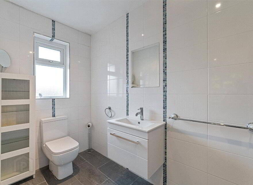 39 Mount Eden Park, Belfast, BT9 6RB