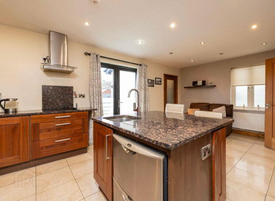 6 Glasnamana Place, Glasnevin, Dublin, D11DK8X