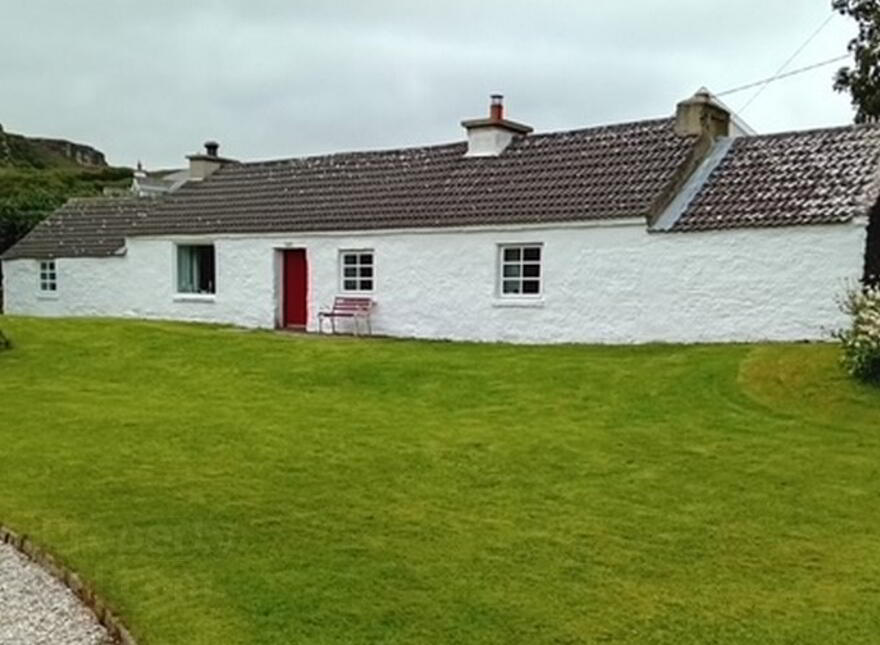 Sessiagh Cottage, Woodhill, Dunfanaghy, F92H1F7 photo
