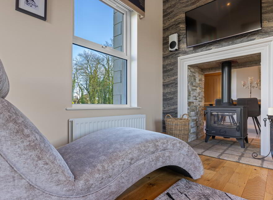 12 Aghacully Road, Broughshane, Ballymena, BT43 7JS