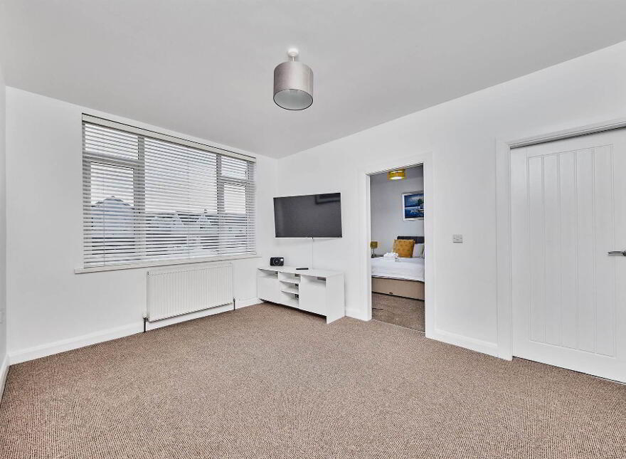 Apartment 2 27 Eglinton Street, Portrush, BT56 8DX