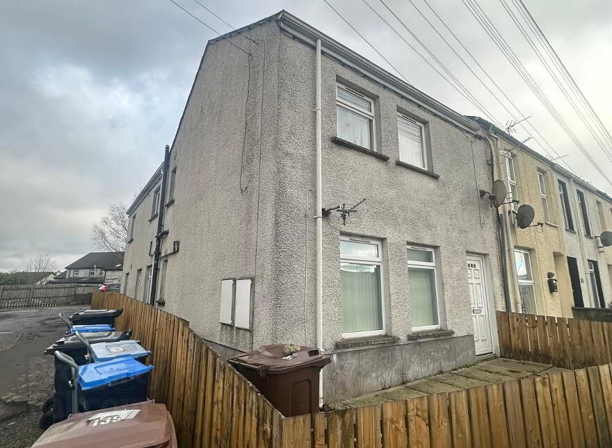 Apt 117a Ballynure Road, Ballyclare, Newtownabbey, BT39 9AQ photo