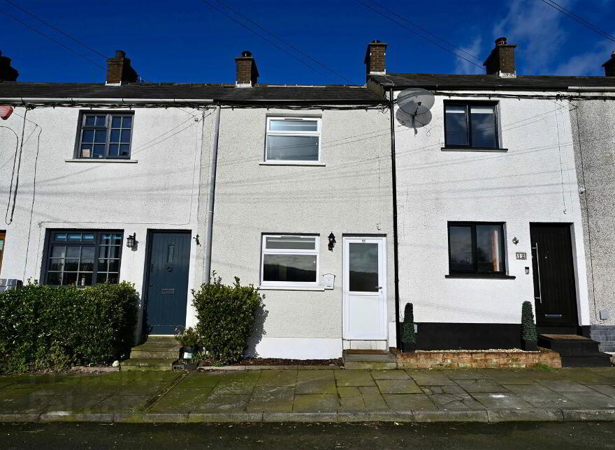 11 Nevins Row, Lisburn, BT27 5TF photo