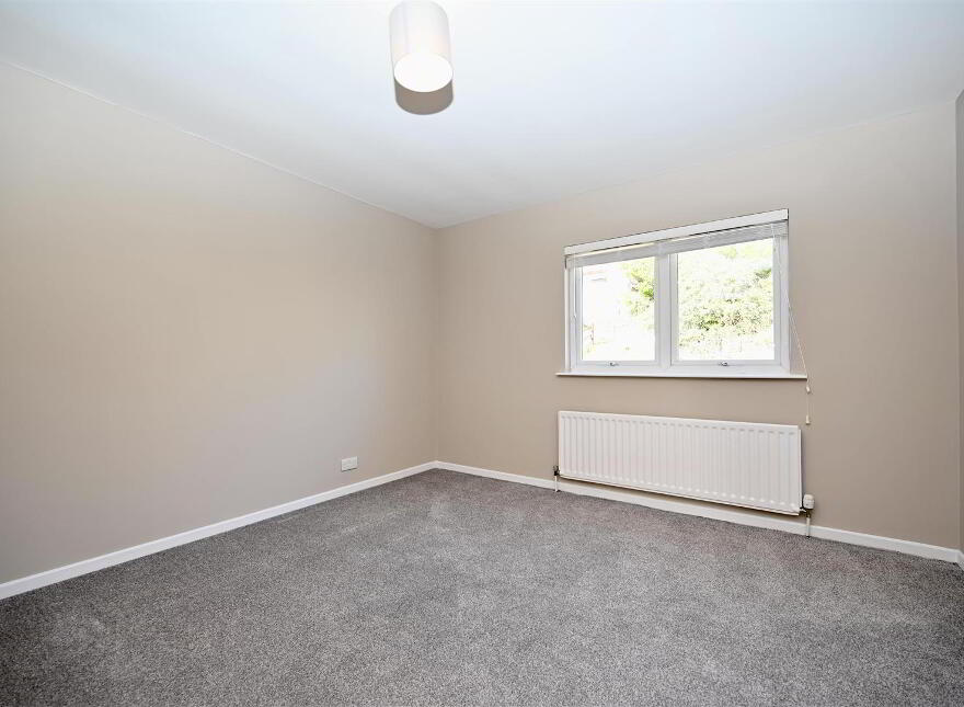 11 Nevins Row, Lisburn, BT27 5TF