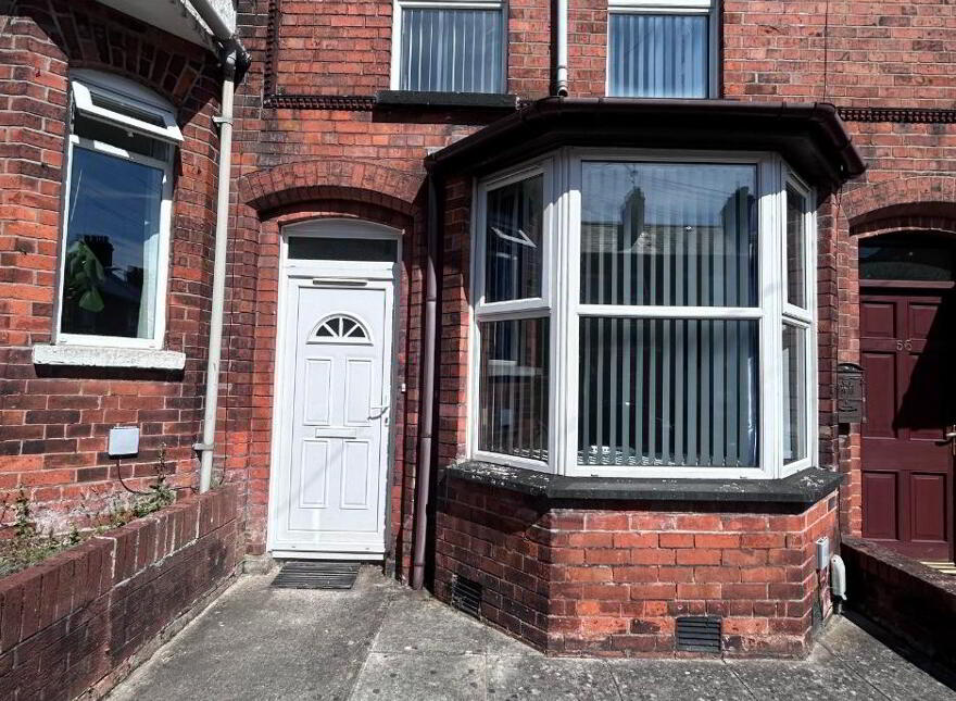 54 Sandhurst Gardens, Belfast, BT9 5AX photo