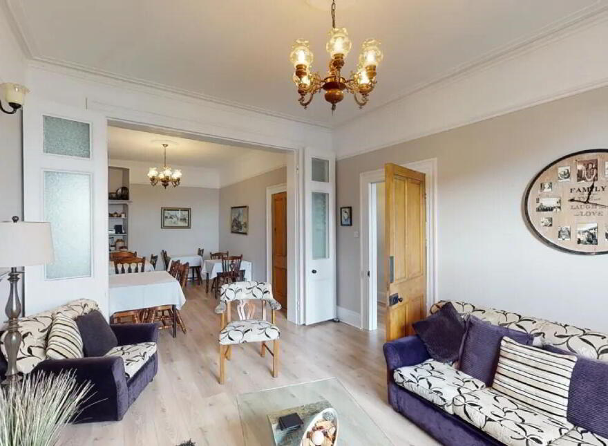15 Westbourne Place, Cobh, P24F224