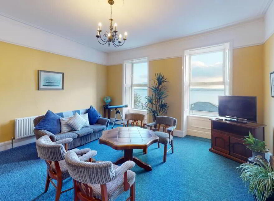 15 Westbourne Place, Cobh, P24F224