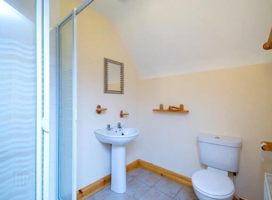 House On Approx 18 Acres, Moanlahan, Kildinan, T56HY90