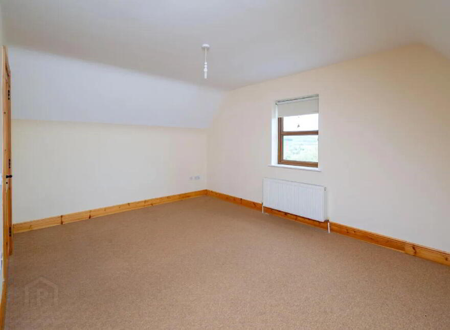 House On Approx 18 Acres, Moanlahan, Kildinan, T56HY90
