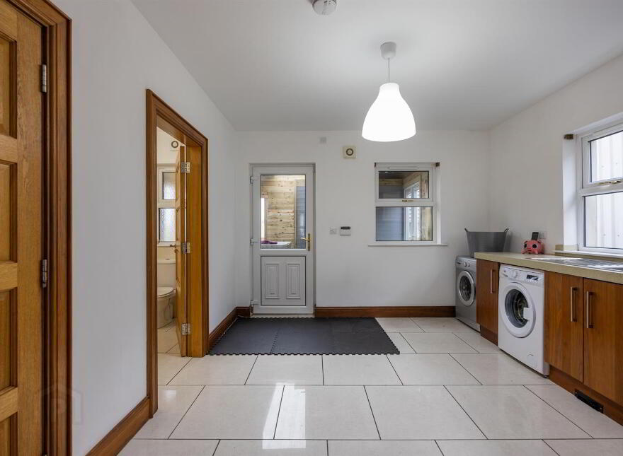 Oak Lodge, 6 Begny Road, Dromara, BT25 2AW