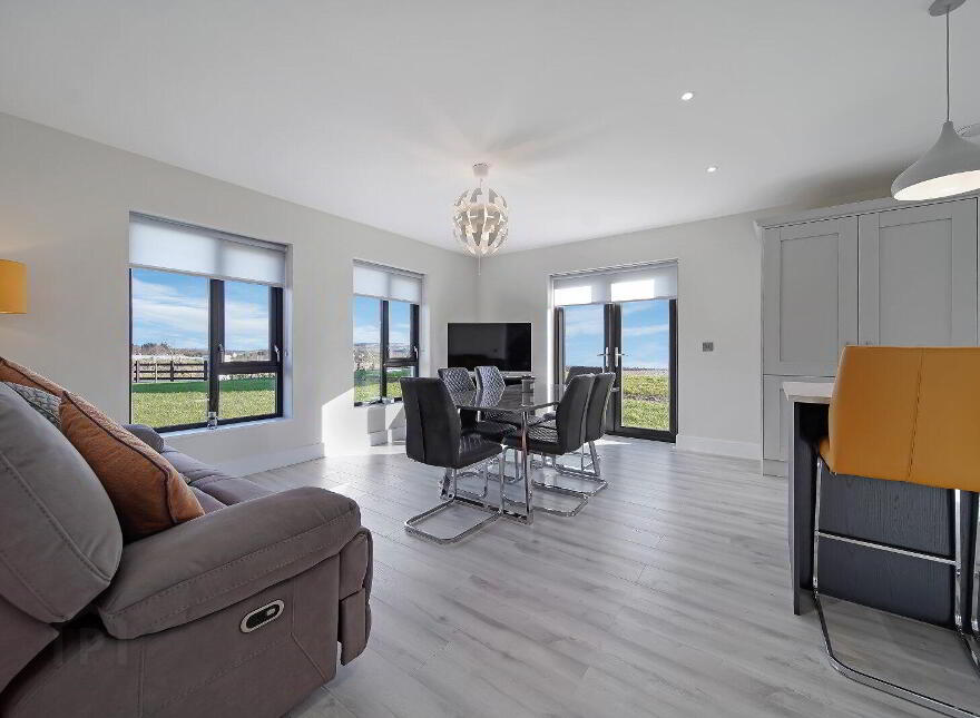 House 1, Drumkeen