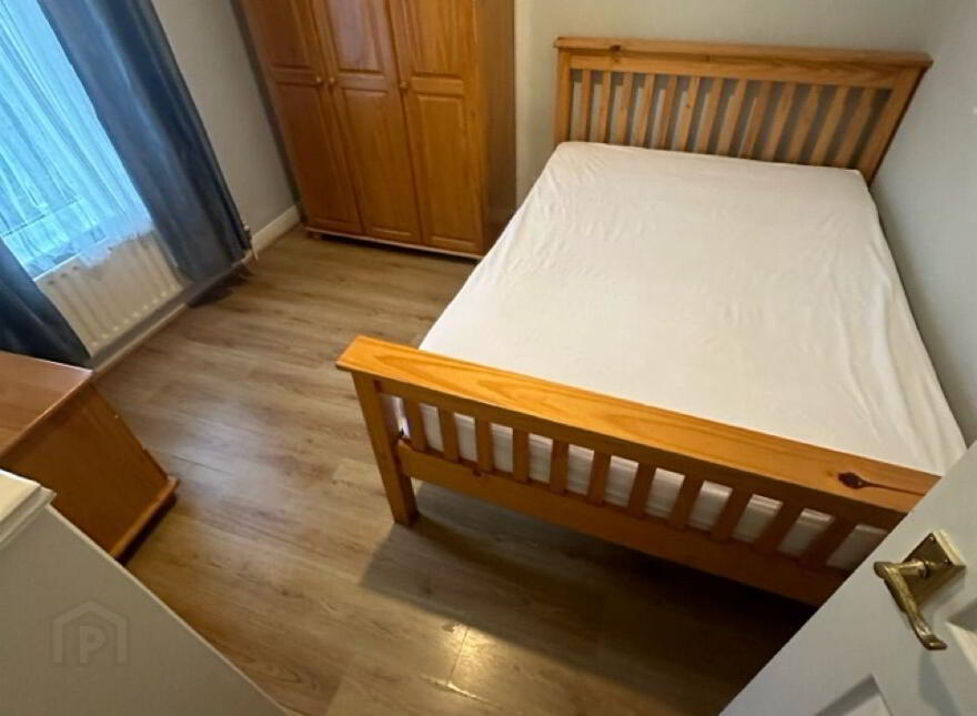 61 Donegall Avenue, Belfast, BT12 6LW