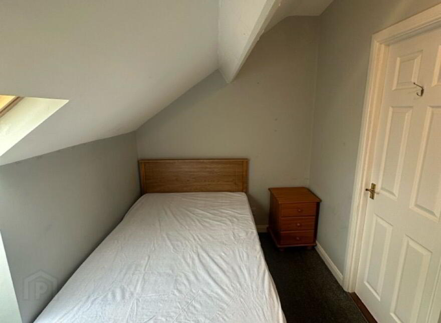 61 Donegall Avenue, Belfast, BT12 6LW