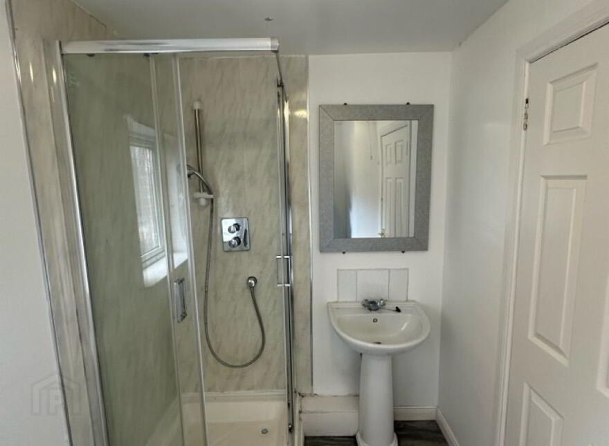 61 Donegall Avenue, Belfast, BT12 6LW