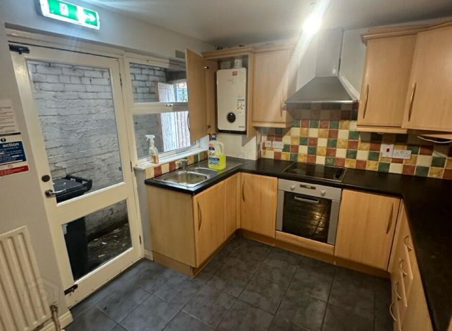 61 Donegall Avenue, Belfast, BT12 6LW