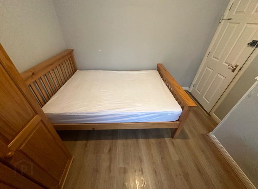 61 Donegall Avenue, Belfast, BT12 6LW