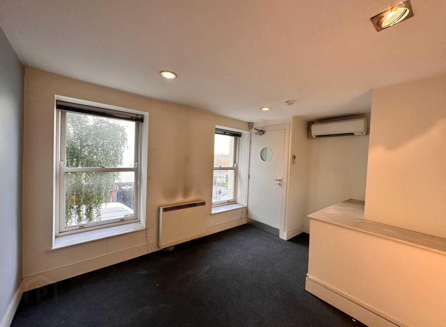 Queens Business Center Office, Dundalk, A91V611