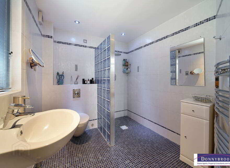 23 Rosswater, Limavady Road, L'Derry, BT47 6YR
