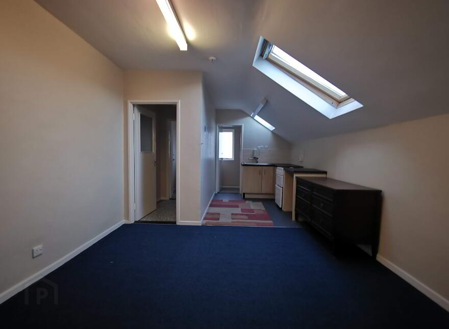 15 A & B The Diamond, Cityside, Derry/Londonderry, BT48 6HW