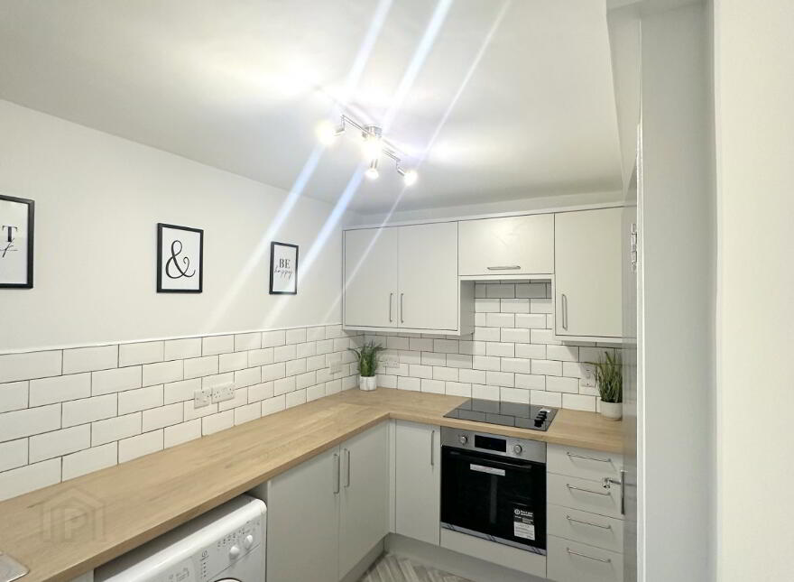 13B Moylena House, Benmore Drive, Belfast, BT10 0EG