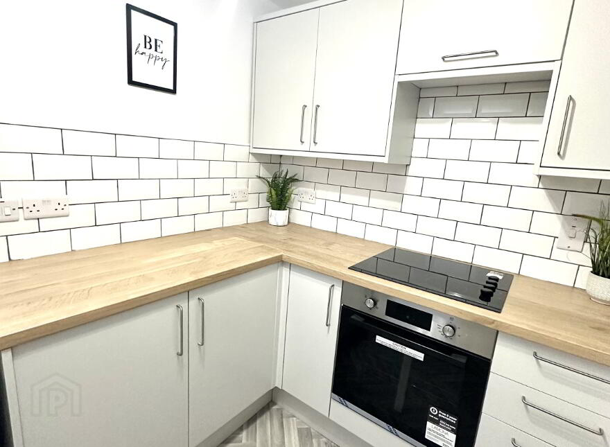13B Moylena House, Benmore Drive, Belfast, BT10 0EG