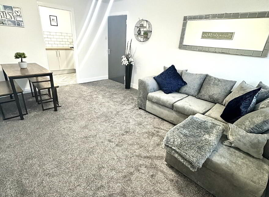 13B Moylena House, Benmore Drive, Belfast, BT10 0EG