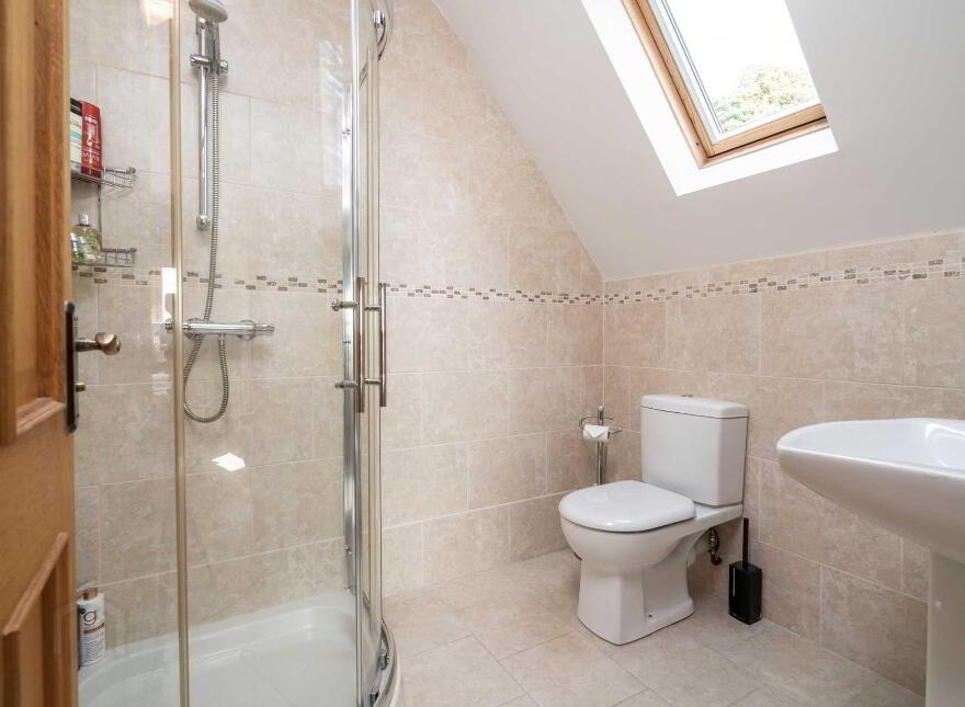 Loch View, Ballyargus, Redcastle, F93F4E7