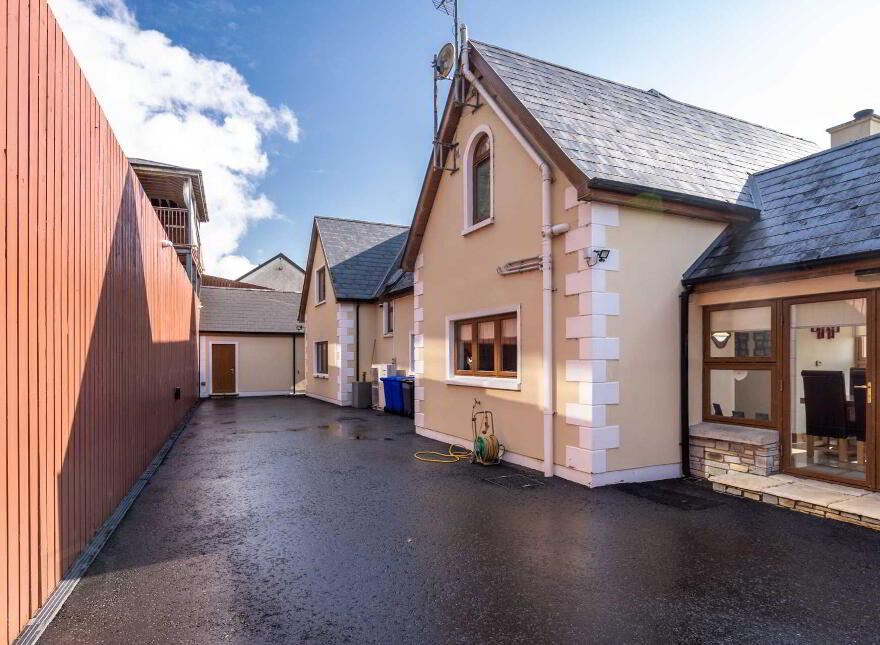 Loch View, Ballyargus, Redcastle, F93F4E7