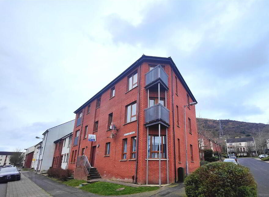 5b Heath Lodge Avenue, Belfast, BT13 3WH