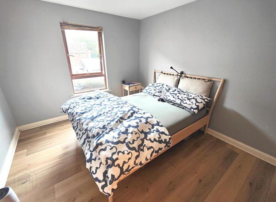 5b Heath Lodge Avenue, Belfast, BT13 3WH