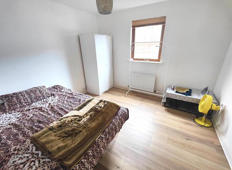 5b Heath Lodge Avenue, Belfast, BT13 3WH