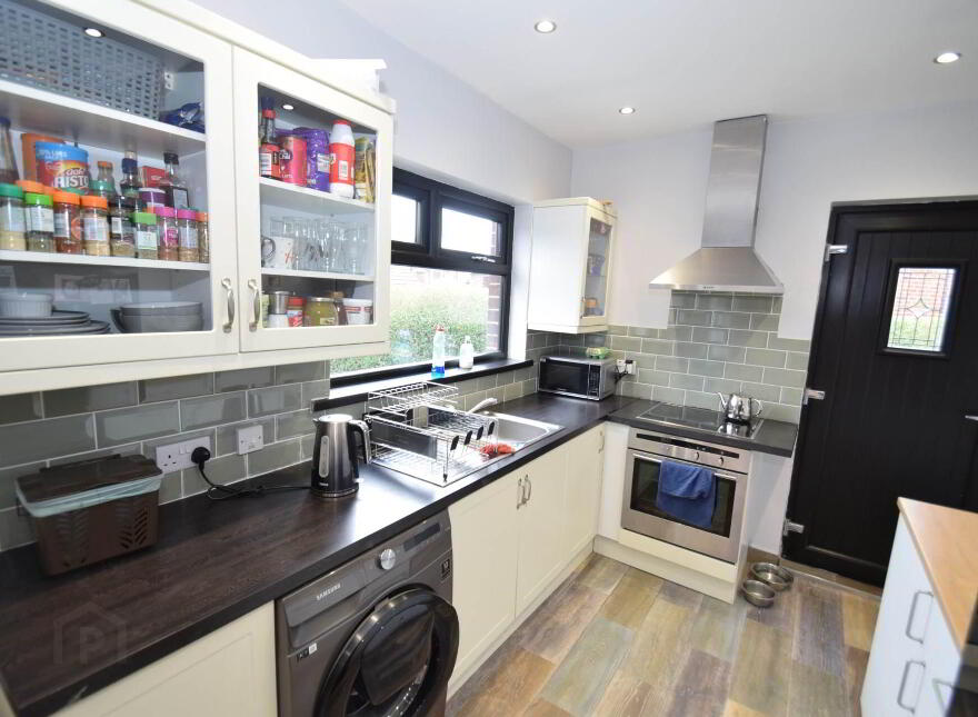 18 Dunlambert Drive, Fortwilliam Park, Belfast, BT15 3NF