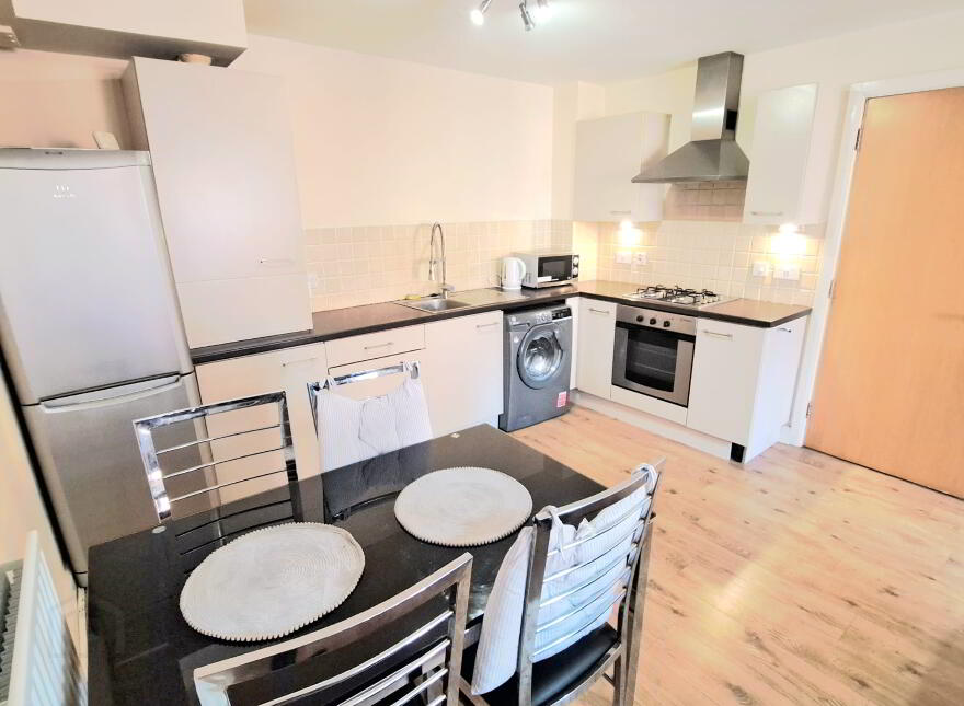 Unit 6, 112 Templemore Avenue, Belfast, BT5 4FX