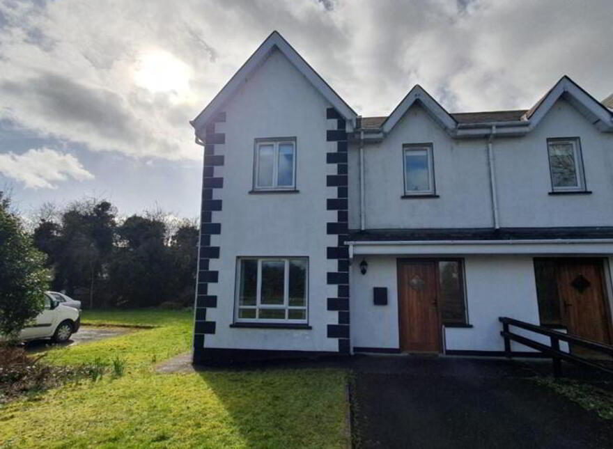 2 Mullaghmore, Carrick On Shannon, N41CF62 photo